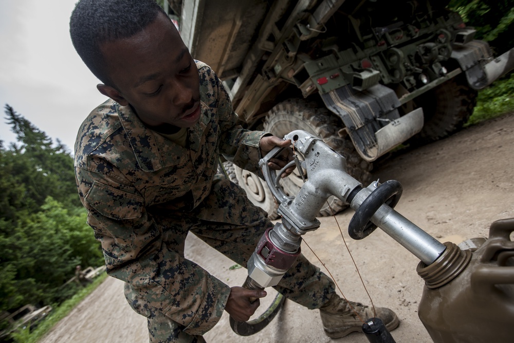 U.S. Marines conduct Refueling Operations for Viking Battalion Saber Strike 17