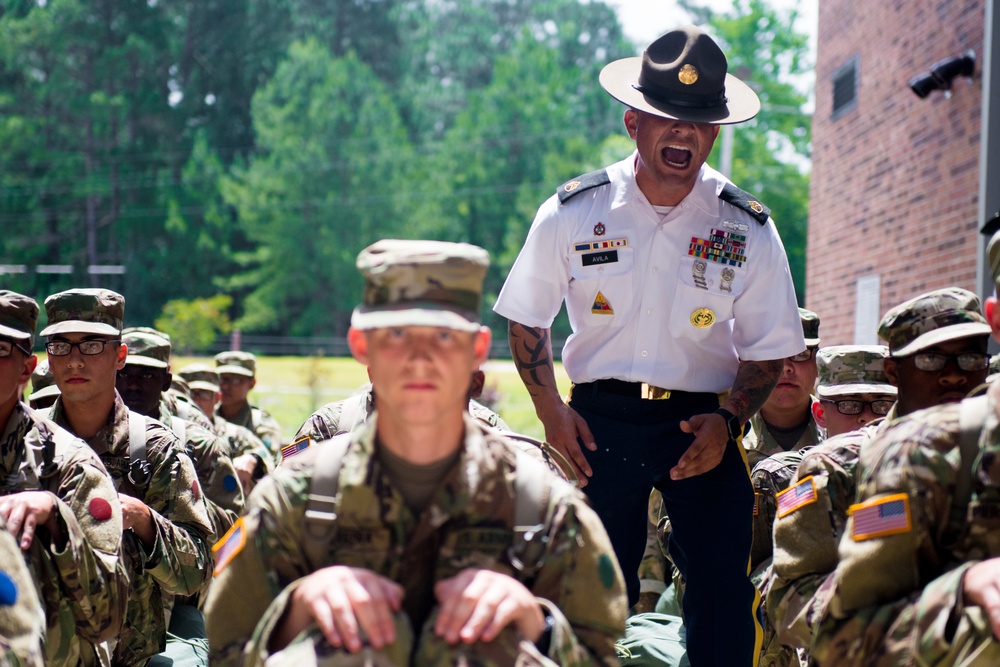 Reserve Drill Sergeants conduct AT