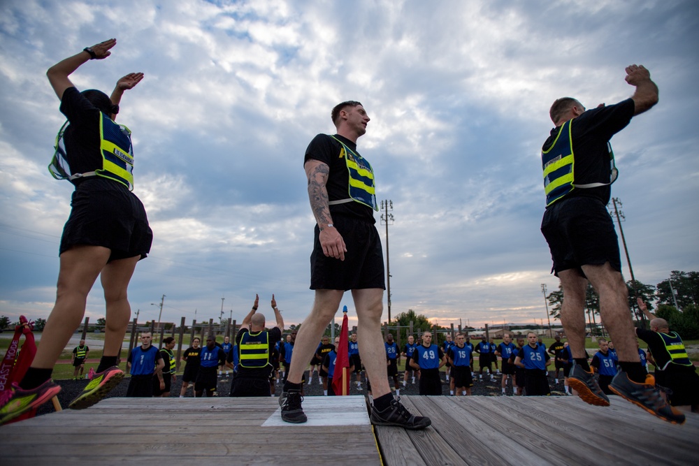 Reserve Drill Sergeants conduct AT