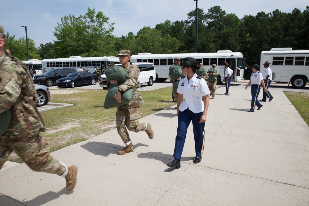 Reserve Drill Sergeants conduct AT