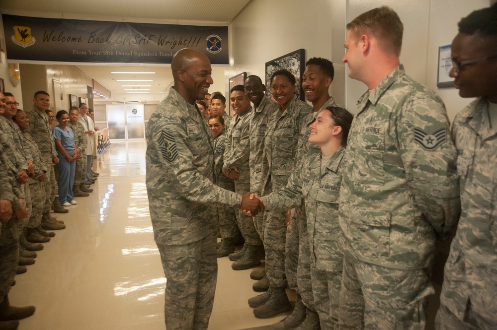 18th CMSAF visits 18th Wing