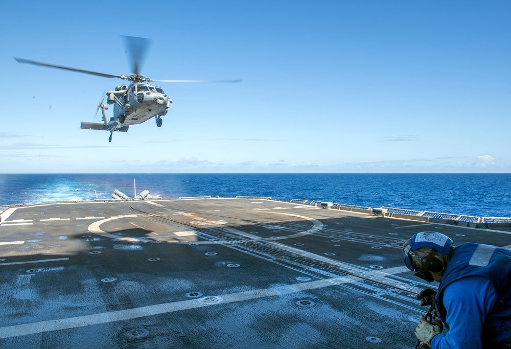 USS Lake Champlain (CG 57) Helo Operations