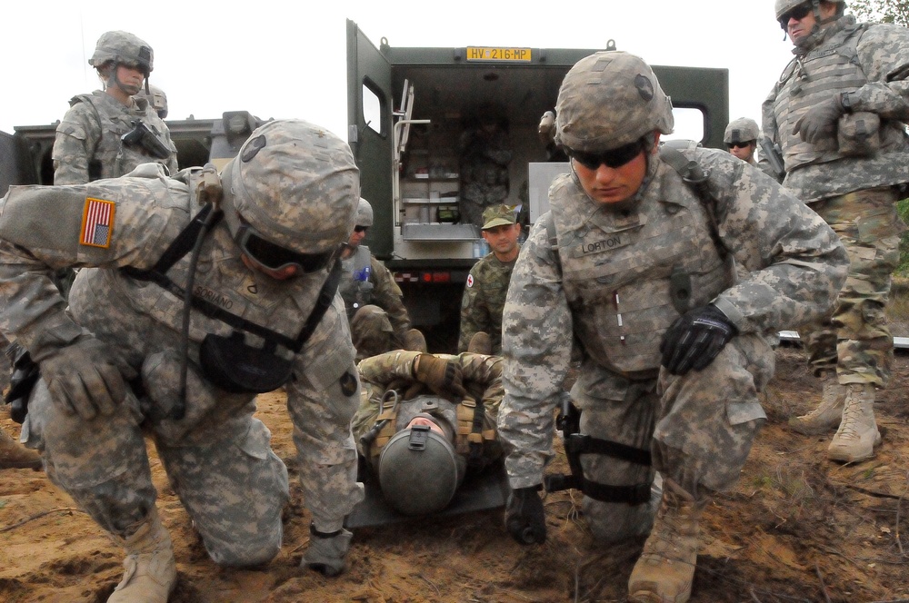 Croatia and Minnesota State Partners train together during Exercise Saber Strike 17