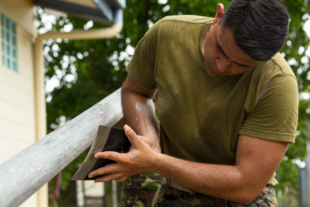 Marines help out the community during Tradewinds 2017