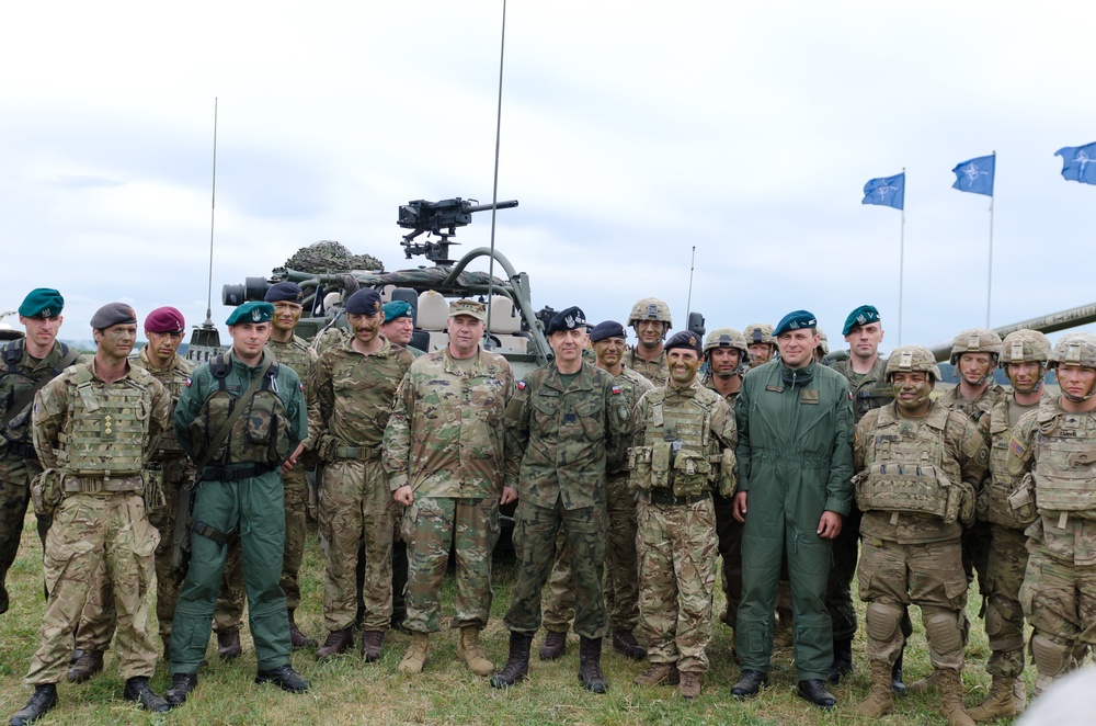 DVIDS - Images - US Army Europe Commander visits NATO troops [Image 5 of 7]