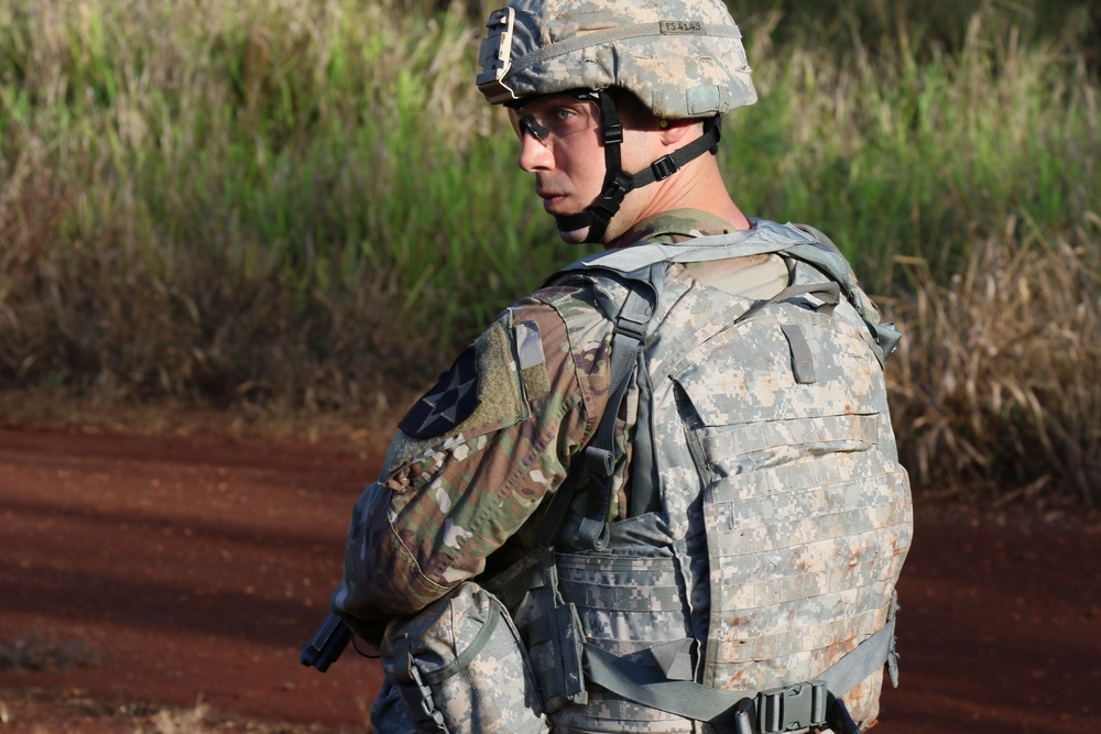 Soldiers Compete in USARPAC Best Warrior Competition