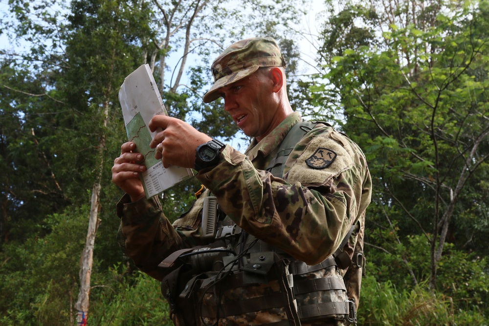 Soldiers Compete in USARPAC Best Warrior Competition