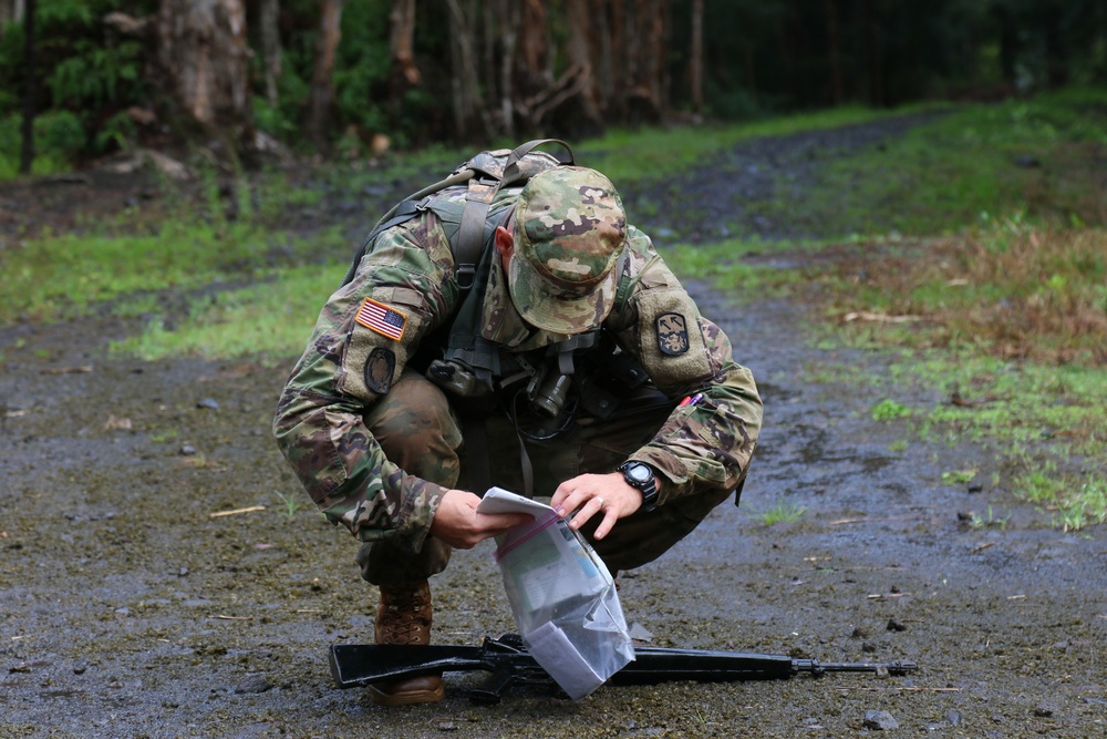 Soldiers Compete in USARPAC Best Warrior Competition