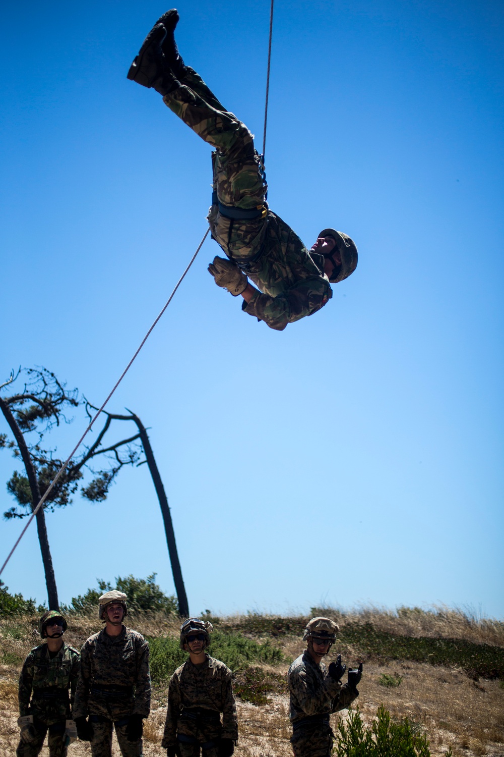 SPMAGTF-CR-AF Marines Train With Portuguese Paratroopers