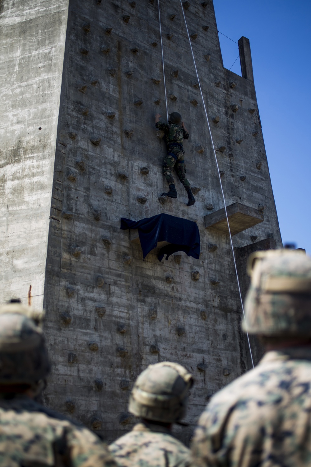 SPMAGTF-CR-AF Marines Train With Portuguese Paratroopers