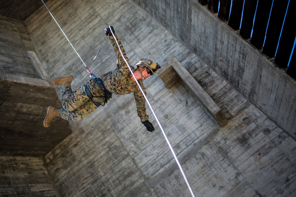 SPMAGTF-CR-AF Marines Train With Portuguese Paratroopers