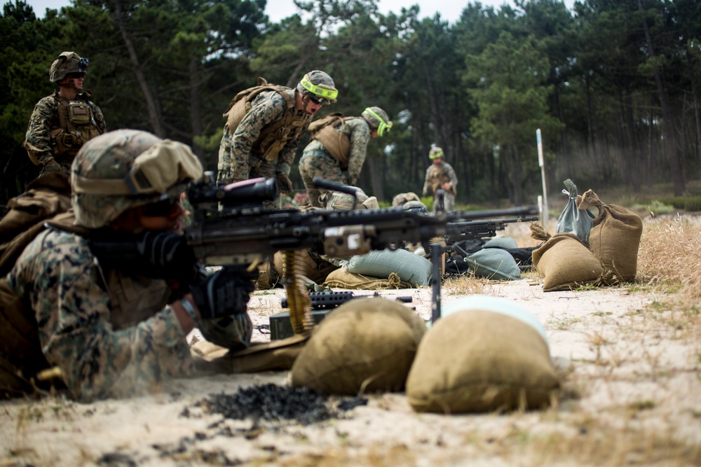 SPMAGTF-CR-AF Marines Train With Portuguese Paratroopers