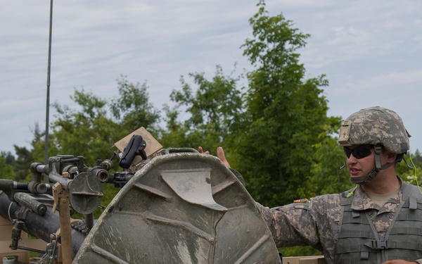 Soldier Explains Mortars