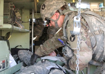 Medical professionals from U.S. and Croatia train together during Exercise Saber Strike 17