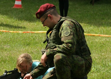 Static Display entertains and shows NATO solidarity