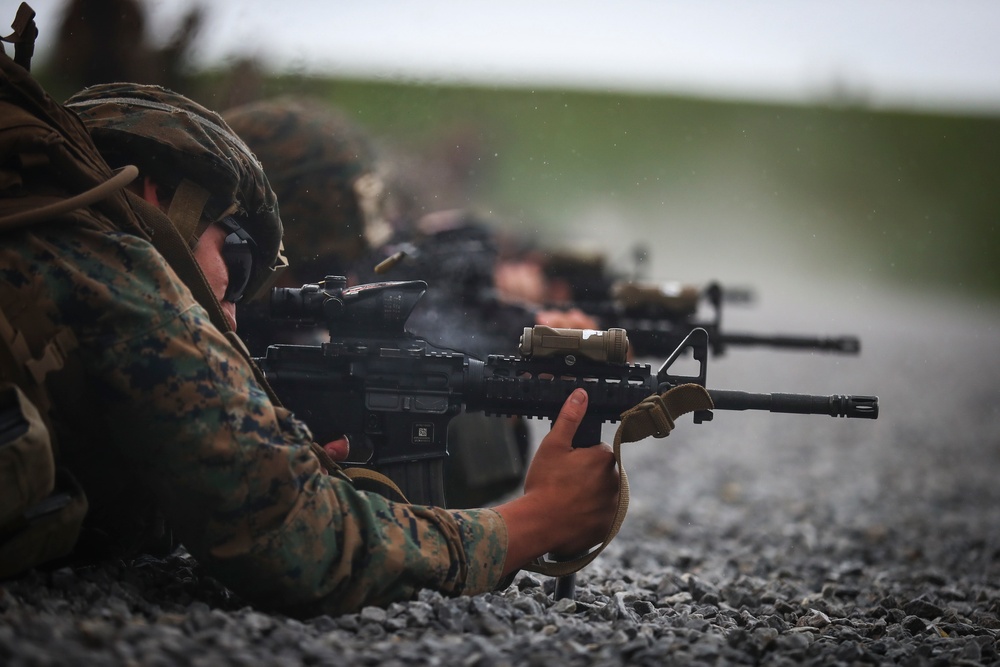 1st Battalion, 3rd Marines acquire their Battlesight Zero