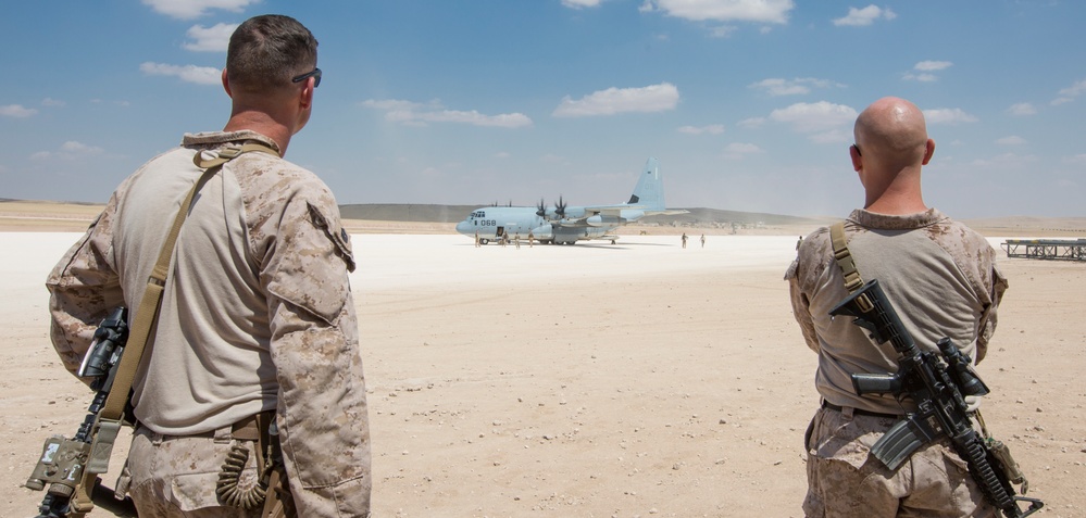 CMC Speaks to Marines deployed in support of Operation Inherent Resolve