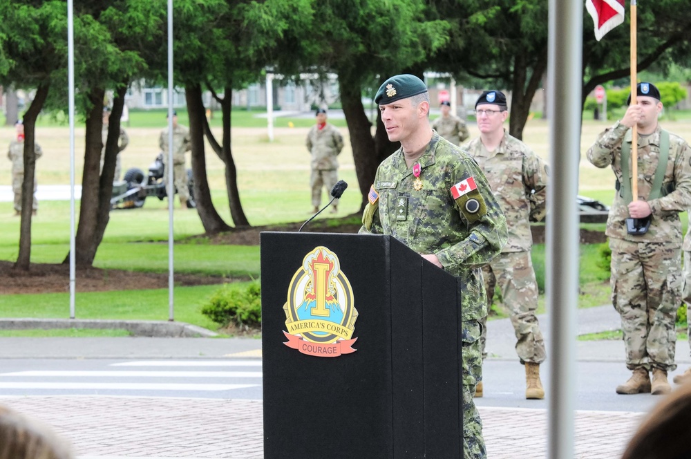 Canadian General bids farewell to