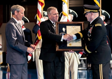 Twilight Tattoo honors the U.S Army’s 242nd Birthday