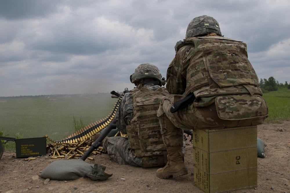 Soldiers Qualify with M2 Machine Gunes