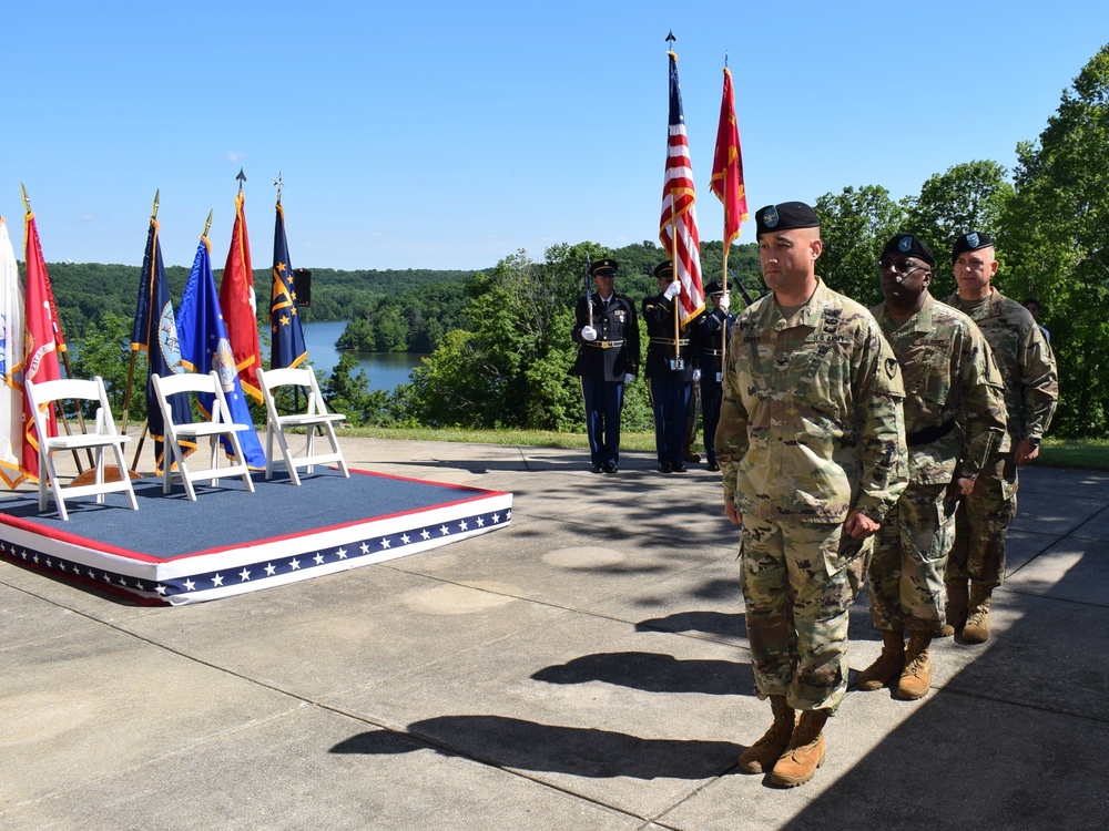 Crane Army hosts Change of Command Ceremony