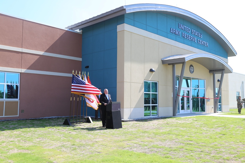 Army Opens New Reserve Center in McLeansville with a Ceremony
