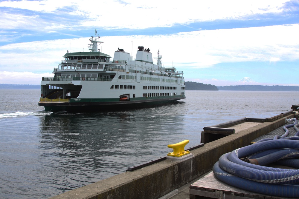 NAVSUP FLC Puget Sound Hosts WA Ferry for Fueling Exercise