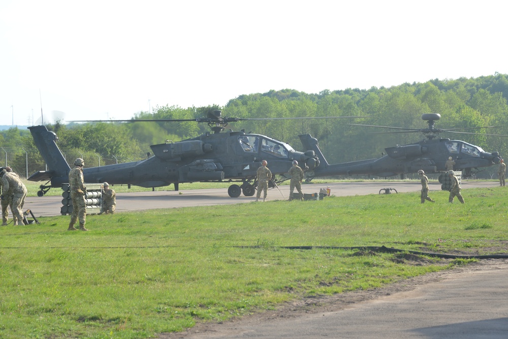 CH-47 Refueling At The Baumholder Airfield