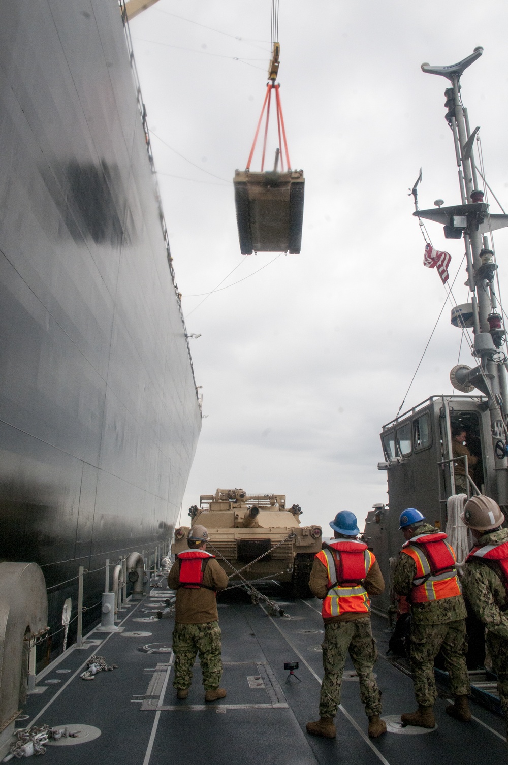Elements of  NAVAL BEACH GROUP TWO Kick Off Saber Strike 17 With In-stream Maritime Offloads