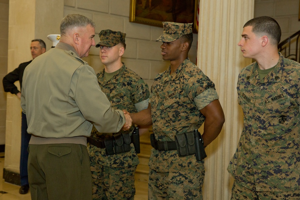 ACMC Visits MSG Marines