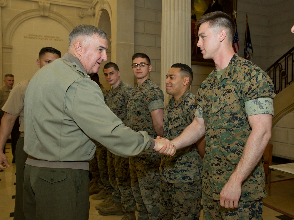 ACMC Visits MSG Marines