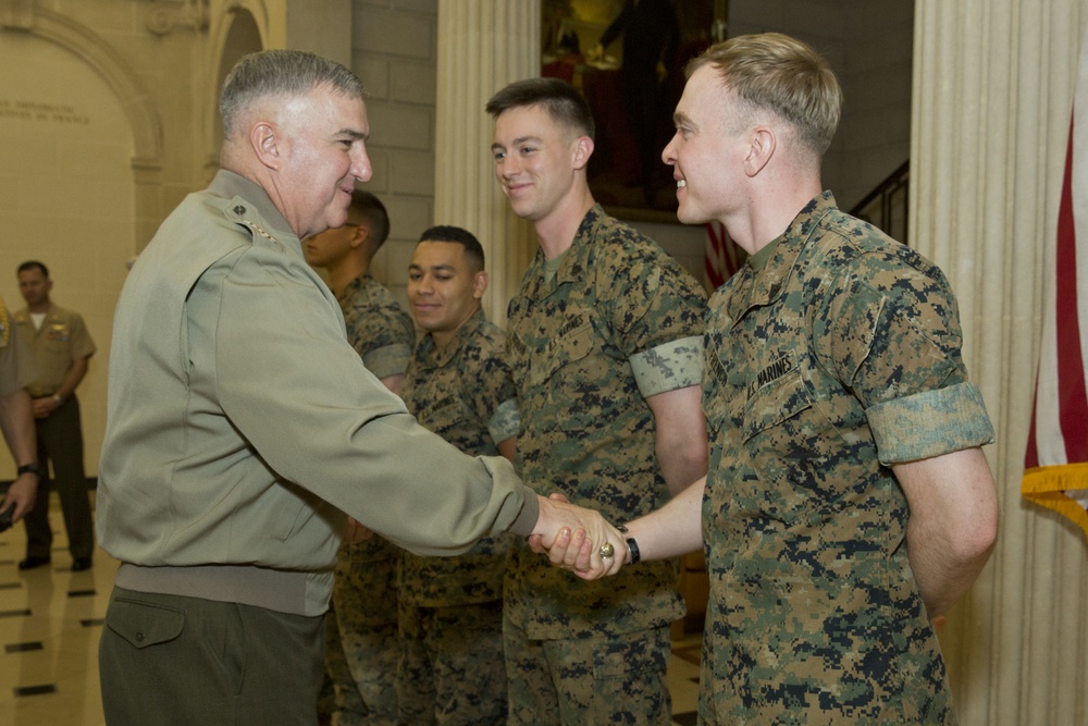 ACMC Visits MSG Marines