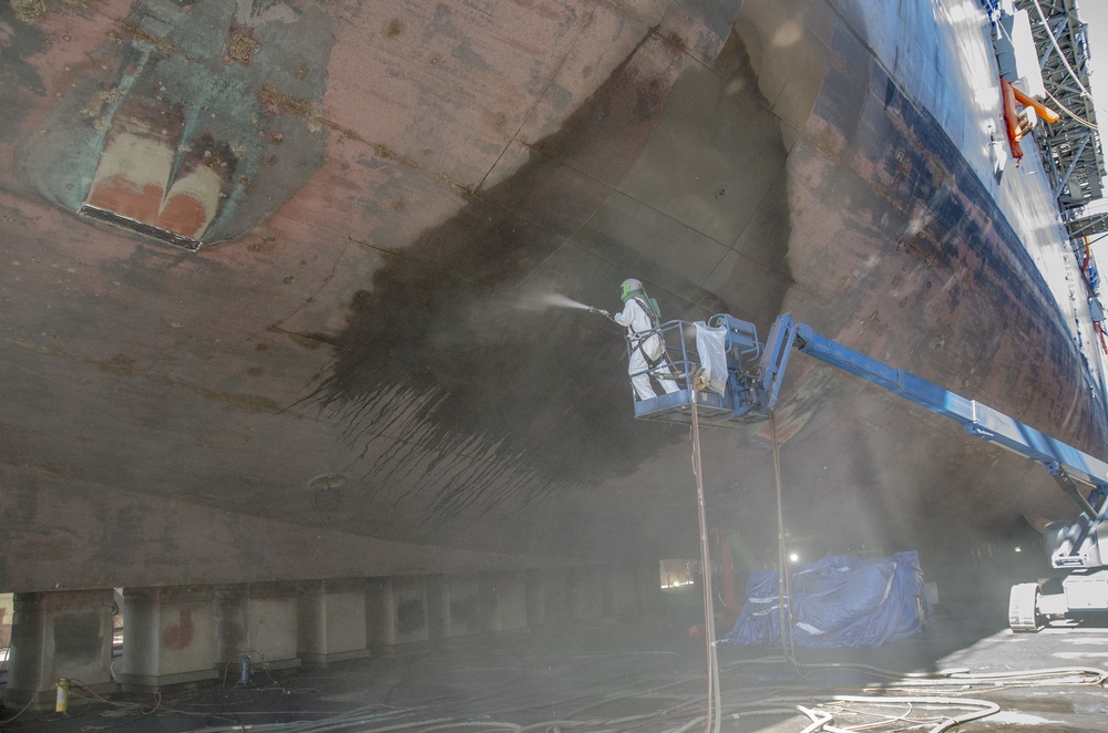 Sandblasting the Hull