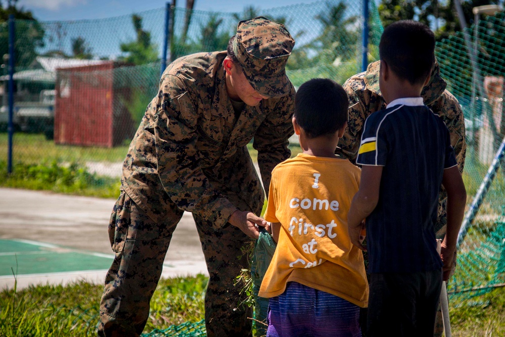 Tarawa Memorial Cleanup