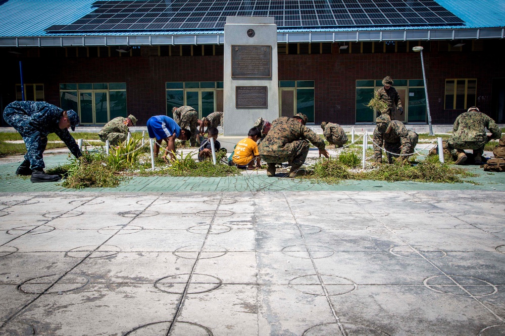 Tarawa Memorial Cleanup