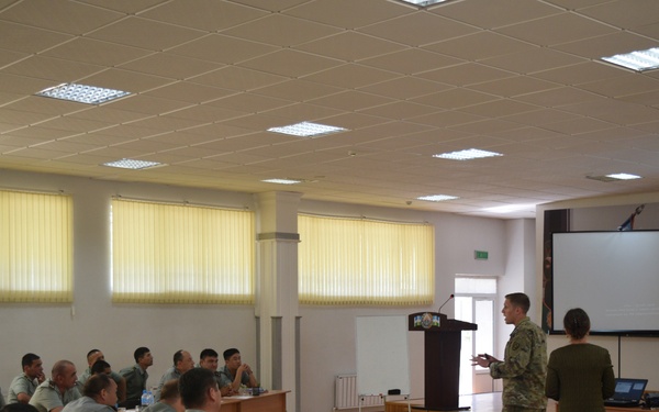US, Uzbek soldiers build new lines of communication
