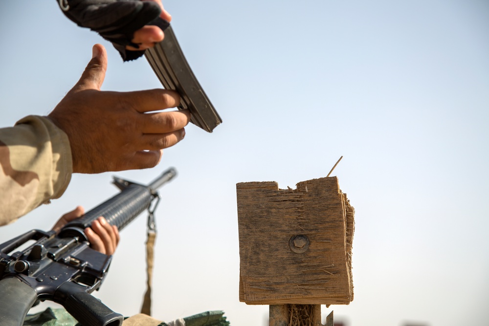 Iraqi army basic marksmanship training led by Portuguese army Trainers
