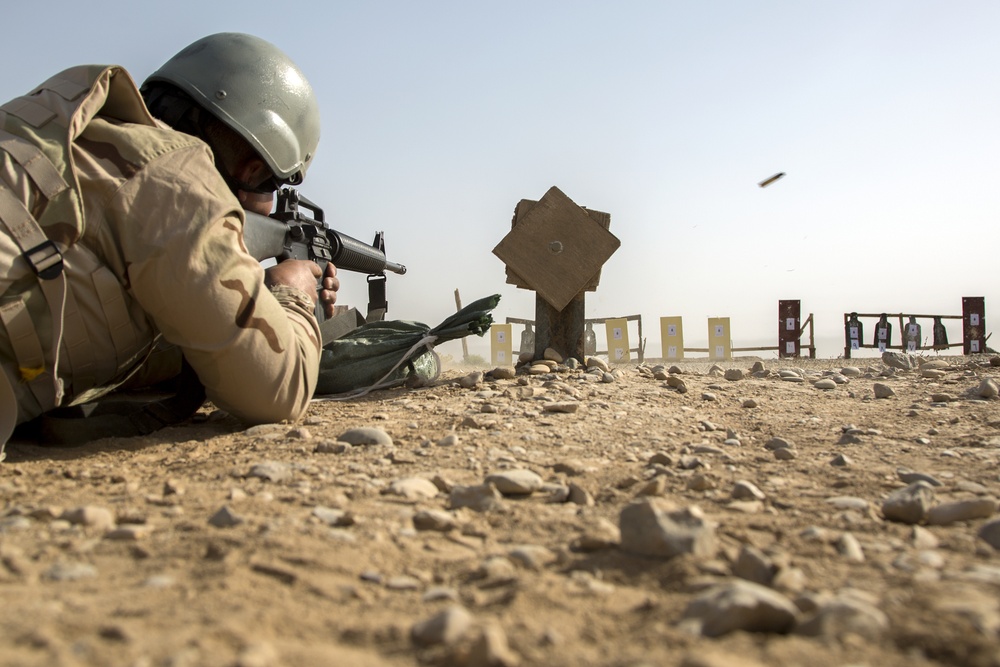 Iraqi army basic marksmanship training led by Portuguese army Trainers