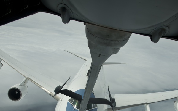 E-4B lands at Travis