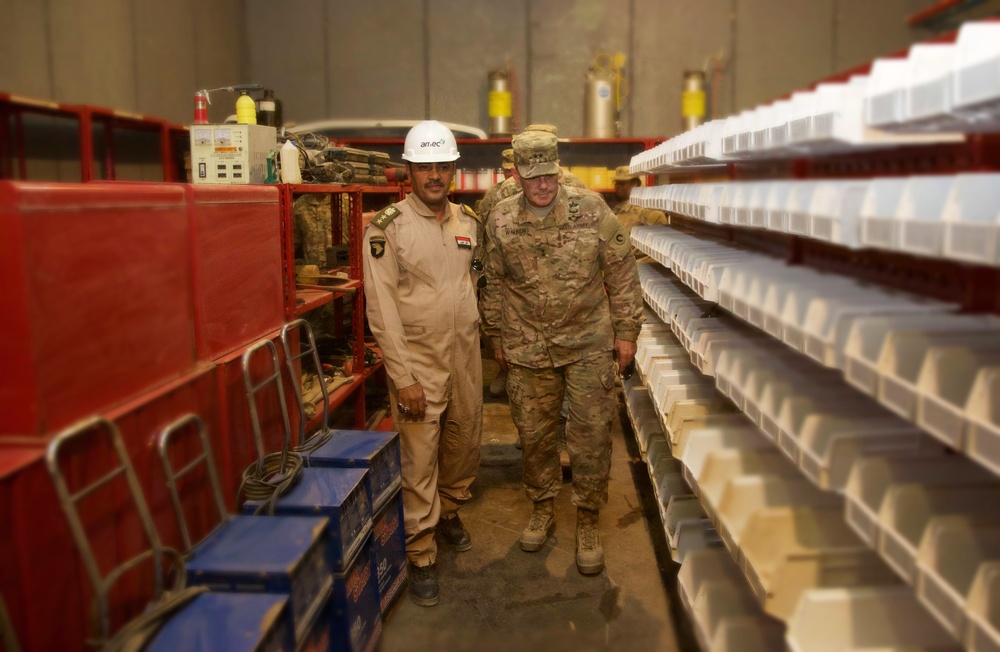 U.S. Army Major General Flem Walker visits Camp Taji, Iraq