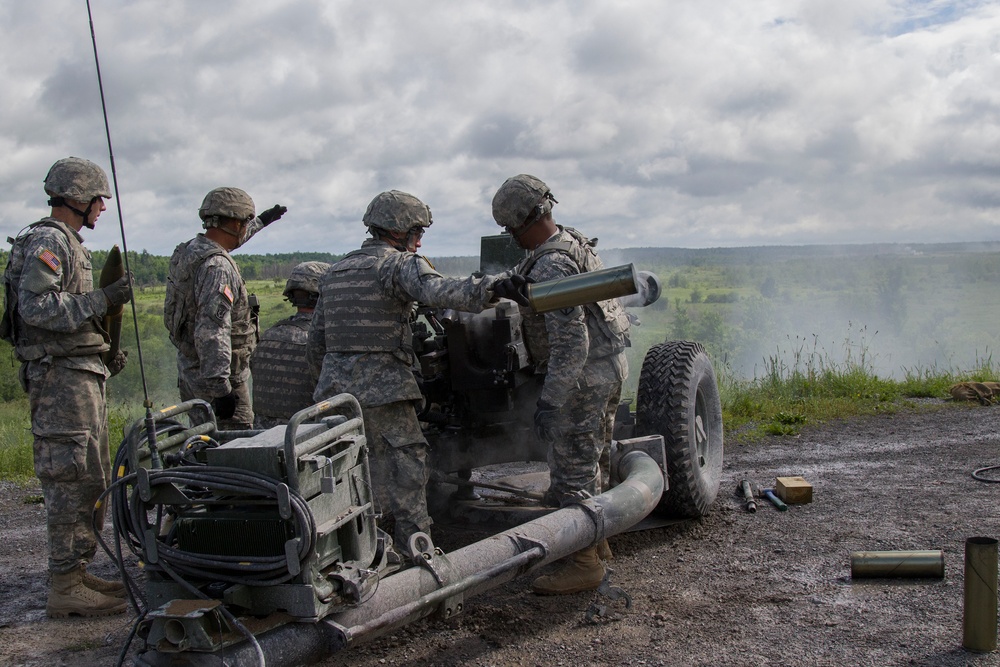 Soldiers Clear Howitzer