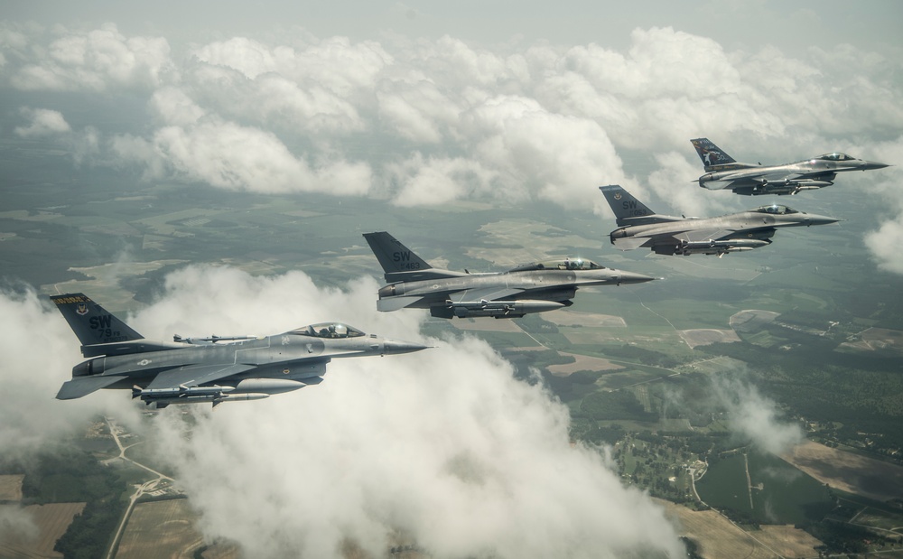 F-16 Fighting Falcon Flagship Flight