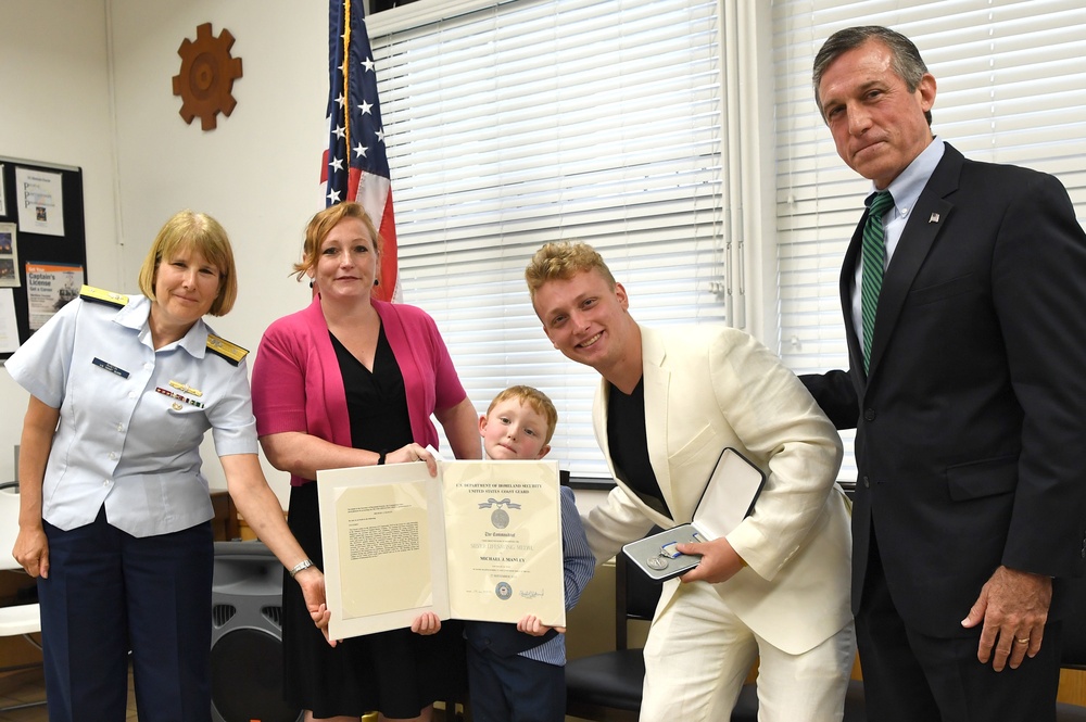 Silver Lifesaving Medal awarded in Delaware