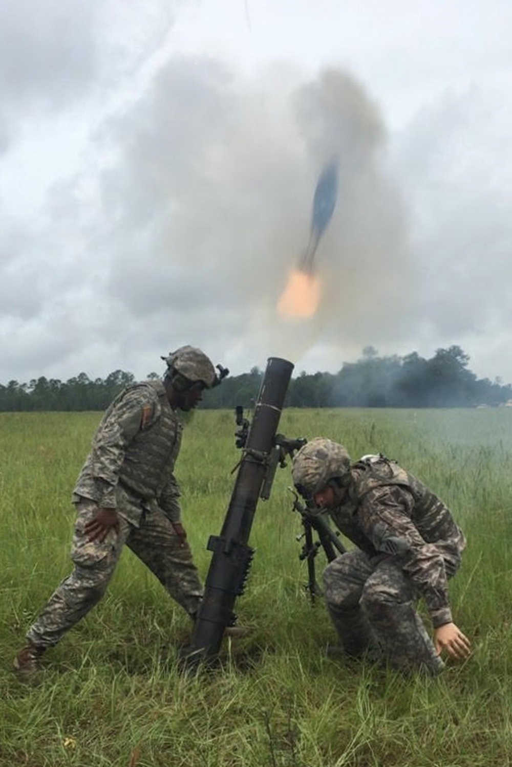 1-121 IN conduct mortar live-fire
