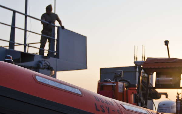 Army Mariners train for Fire and Rescue