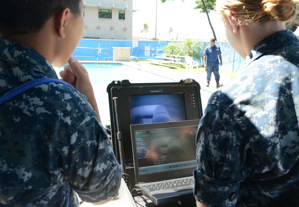 Coast Guard hosts U.S. Naval Sea Cadets at Base Honolulu