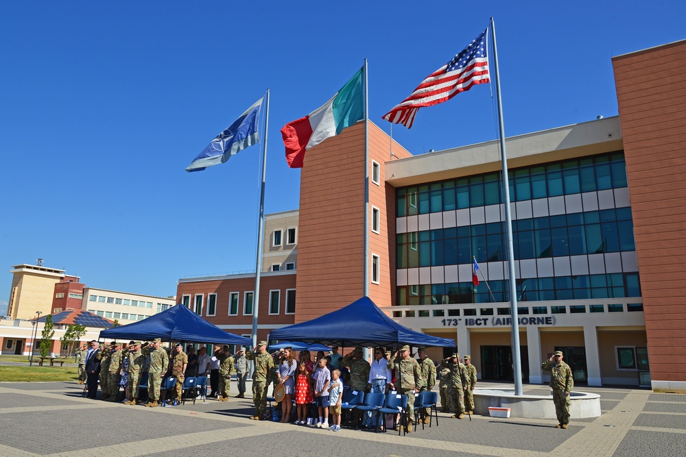 509th Signal Battalion, Change of Command Ceremony