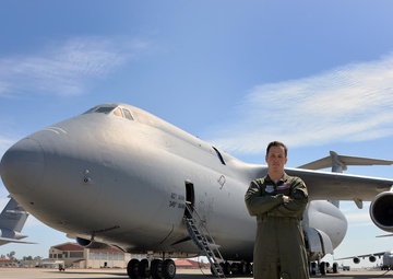 Back in the sky: Air Force loadmaster overcomes cancer