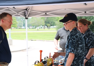 NAVOCEANO Traces its Roots on World Hydrography Day 2017