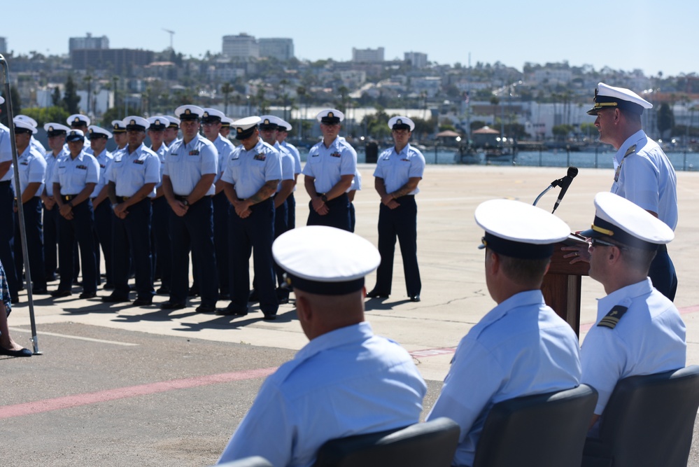 Coast Guard Station San Diego welcomes new officer in charge